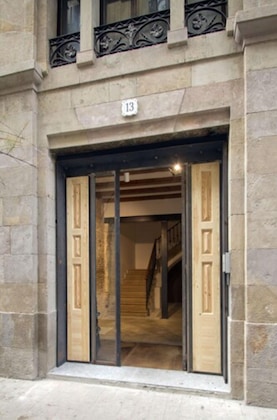 Gallery - Som Nit Born