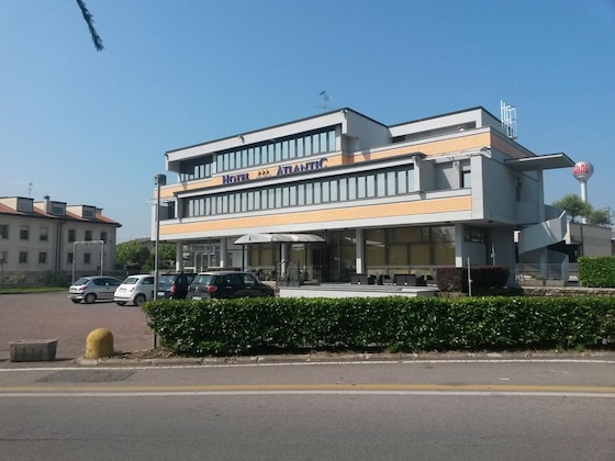 Gallery - Hotel Atlantic Meublè