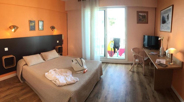 Gallery - Hotel Les Alignements