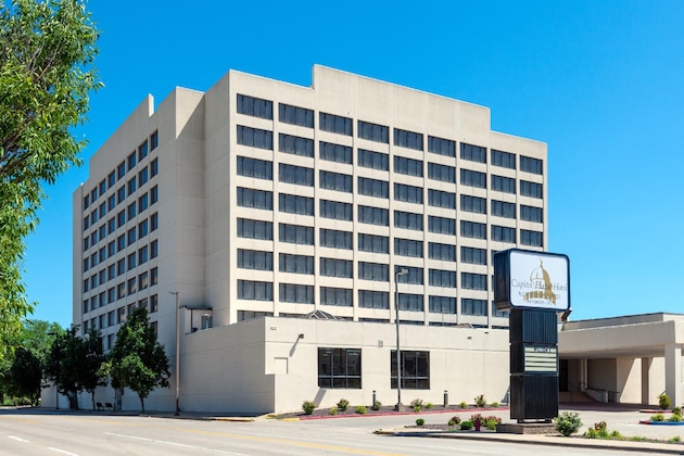 Gallery - Capitol Plaza Hotel Jefferson City