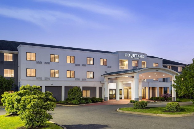 Gallery - Courtyard By Marriott Kingston