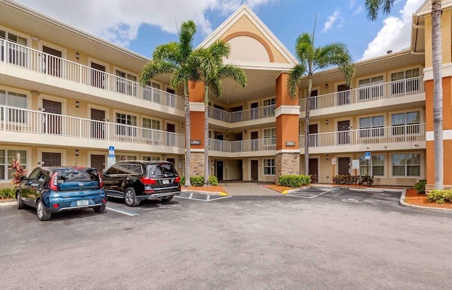 Gallery - Extended Stay America Fort Lauderdale Cypress Creek Andrews Ave.