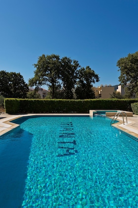 Gallery - Trianta Hotel Apartments