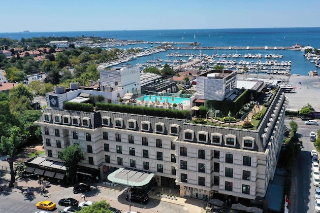 Gallery - Wyndham Grand Istanbul Kalamis Marina Hotel