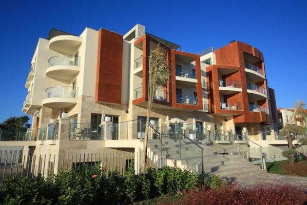 Gallery - Sundance Suites Hotel