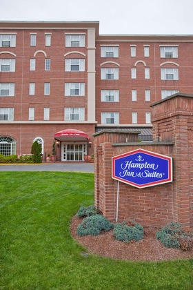 Gallery - Hampton Inn & Suites Stamford