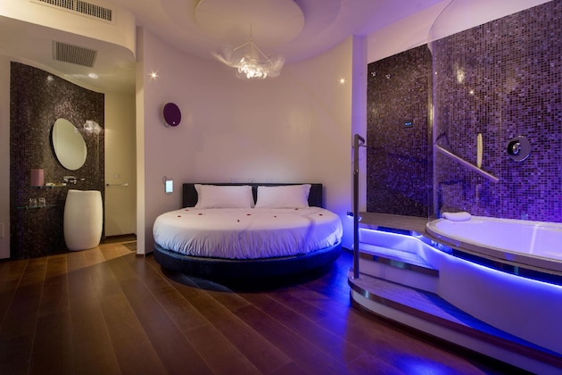 Gallery - Suite Sistina For Brave Lovers