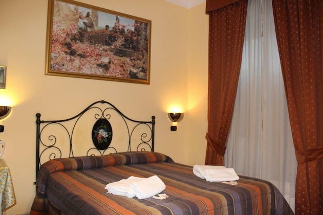 Gallery - Vatican Bed & Breakfast