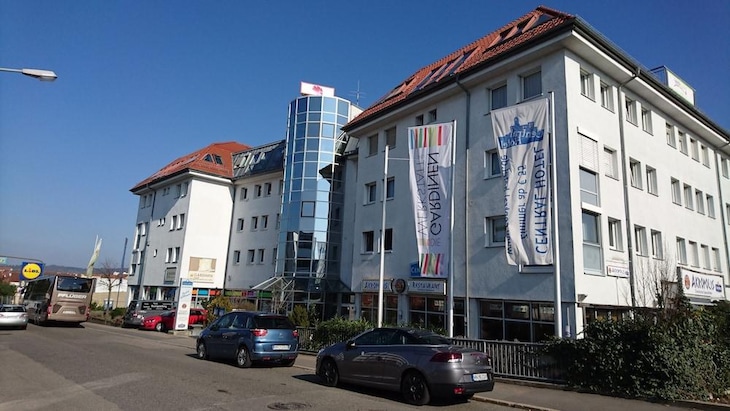 Gallery - Central Hotel