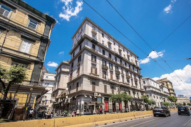 Gallery - Napoli Suite