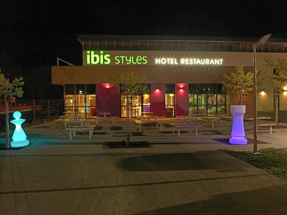 Gallery - Ibis Styles Castres