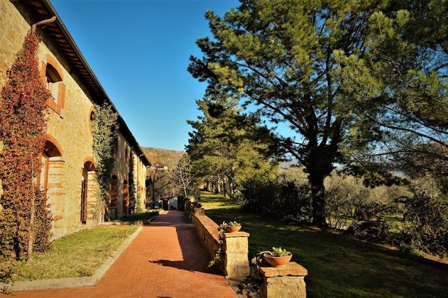 Gallery - Agriturismo Antico Borgo Poggitazzi