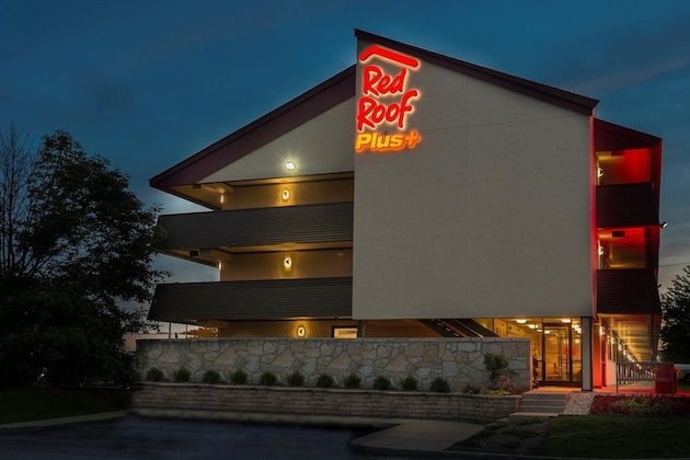 Gallery - Red Roof Inn Plus+ Chicago - Naperville