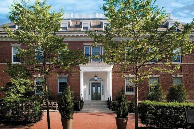 Gallery - The Vanderbilt, Auberge Collection