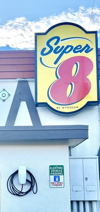 Gallery - Super 8 By Wyndham Albuquerque Downtown