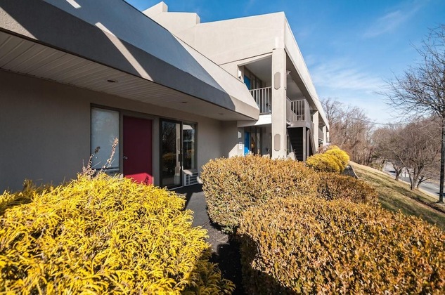 Gallery - Econo Lodge
