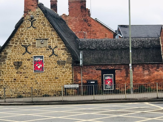 Gallery - The Three Pigeons Inn