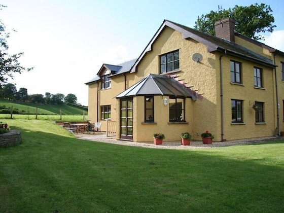 Gallery - Pwllgwilym Holiday Cottages And B&B