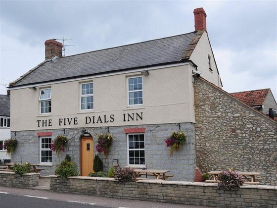 Gallery - The Five Dials Inn