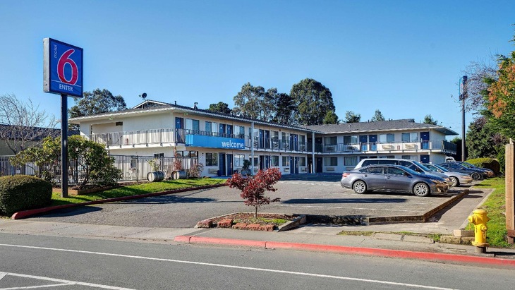 Gallery - Motel 6 Arcata, Ca - Cal Poly Humboldt