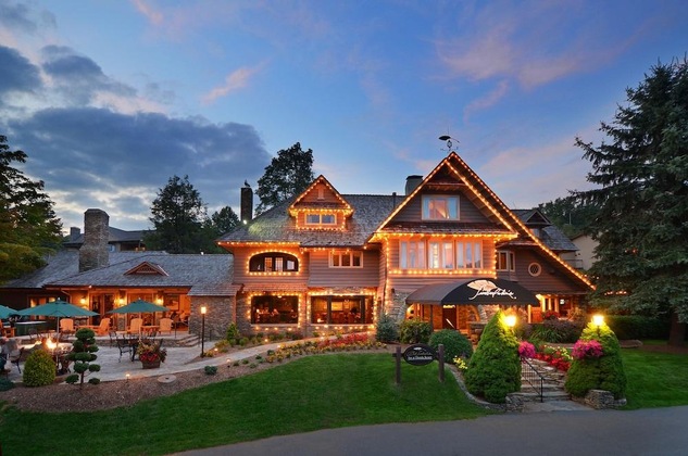 Gallery - Bob Timberlake Inn At Chetola Resort