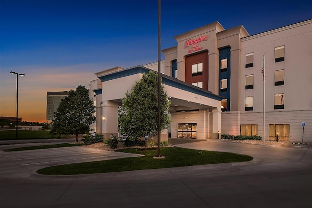 Gallery - Hampton Inn Omaha West Dodge Road (Old Mill)