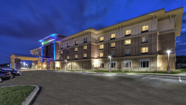 Gallery - Holiday Inn Express & Suites Pittsburgh Sw - Southpointe, An Ihg Hotel