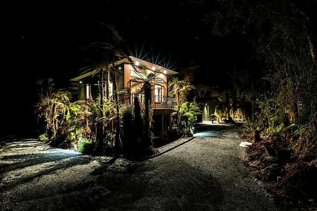 Gallery - Rainforest Retreat