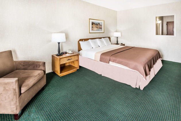 Gallery - Howard Johnson By Wyndham Milford New Haven