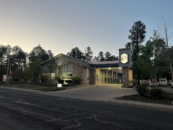 Gallery - Pinetop Studio Suites