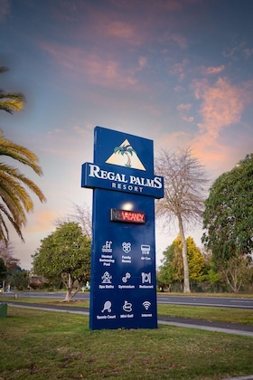 Gallery - Regal Palms Resort