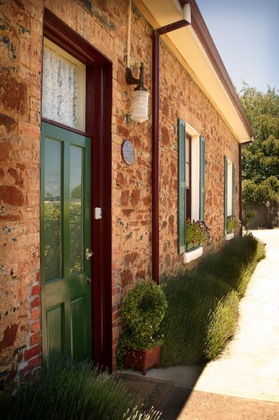 Gallery - Blakes Manor Self Contained Heritage Accommodation