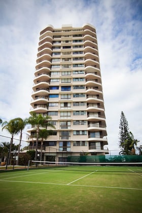 Gallery - Broadwater Shores Waterfront Apartments