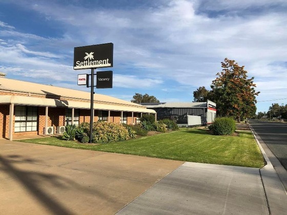 Gallery - Settlement Motor Inn