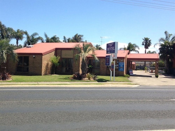 Gallery - Cunningham Shore Motel