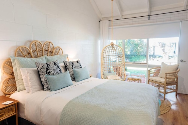 Gallery - Port O' Call Motel