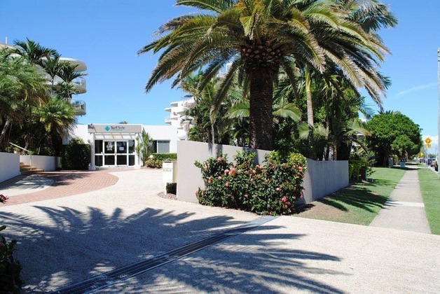 Gallery - Surfside On The Beach