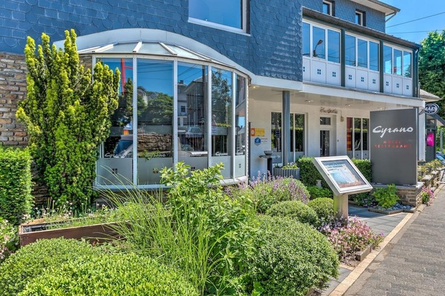 Gallery - RAVEL Hotel Cyrano