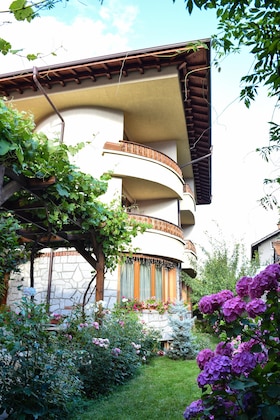 Gallery - Lina Guest House