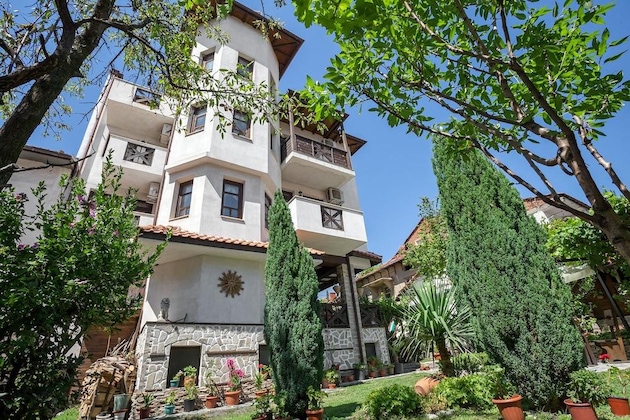 Gallery - Hotel Keremidchieva Kashta
