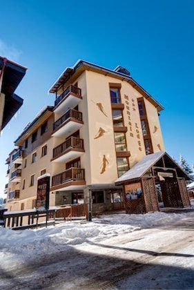 Gallery - Mountain Lodge Apartments