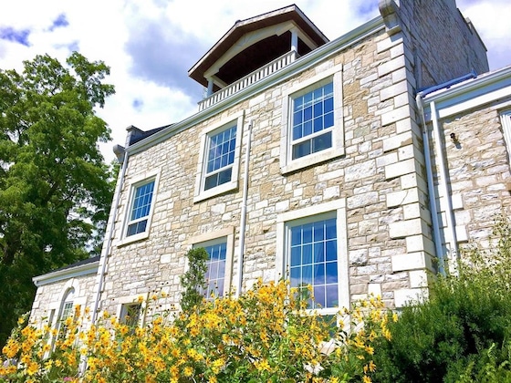 Gallery - All Suites Whitney Manor