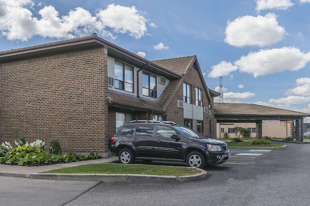 Gallery - Comfort Inn Oshawa
