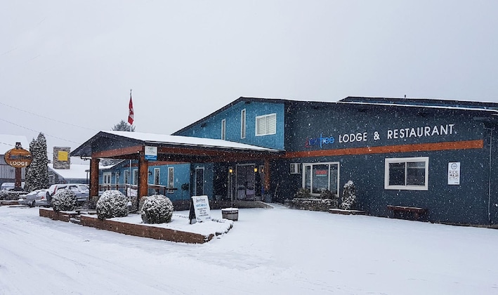 Gallery - Red Tree Lodge