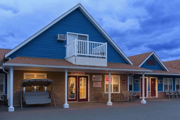 Gallery - Travelodge by Wyndham Fredericton