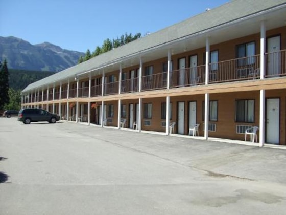 Gallery - Mary's Motel