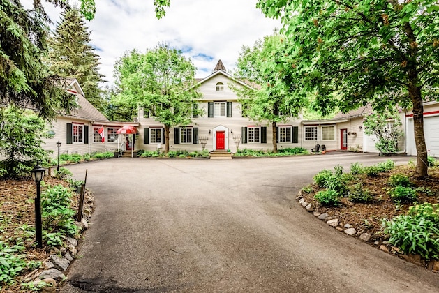 Gallery - The Inn At The Ninth Hole B&B