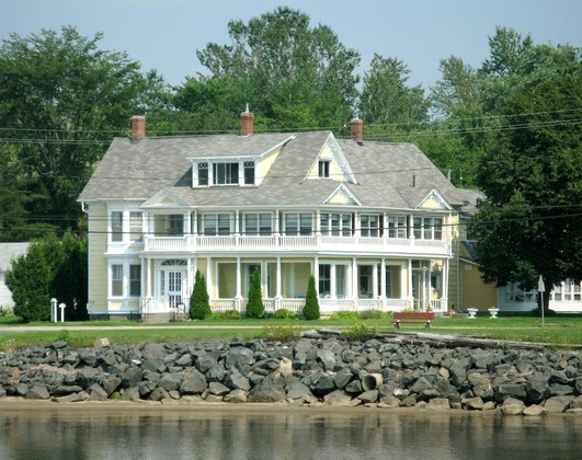 Gallery - Governor's Mansion Inn