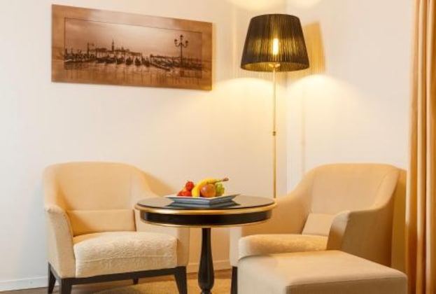 Gallery - Business Hotel First