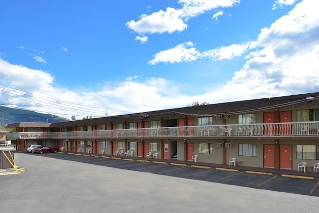 Gallery - Canadas Best Value Inn & Suites Vernon